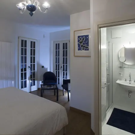 Nocleg ze śniadaniem Contarini 4*