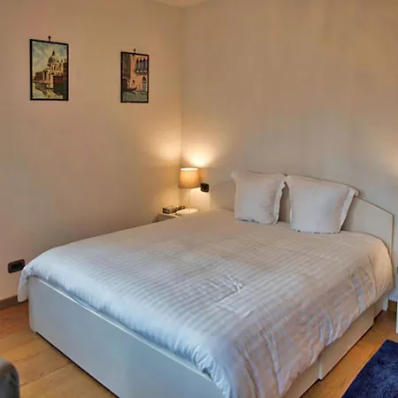 Contarini Nocleg ze śniadaniem